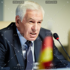 demo-attachment-26-political-report-PZENLVD